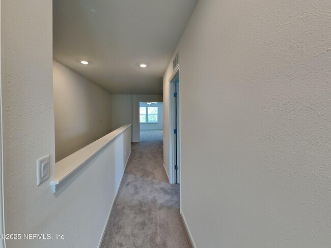 Building Photo - 2165 Windward Cay Ln
