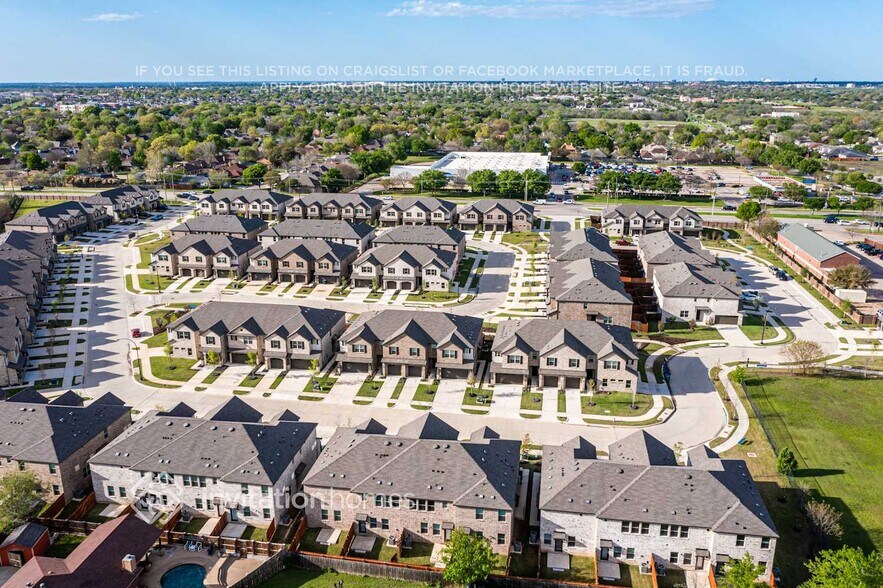 Building Photo - 6481 Blue Trl