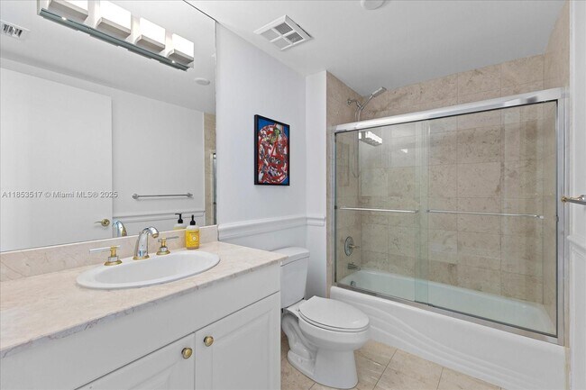 Building Photo - 20201 E Country Club Dr