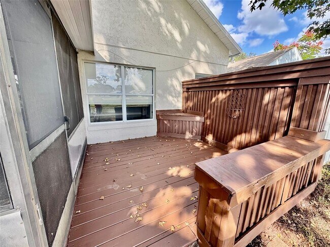 Building Photo - 9852 Flynt Cir