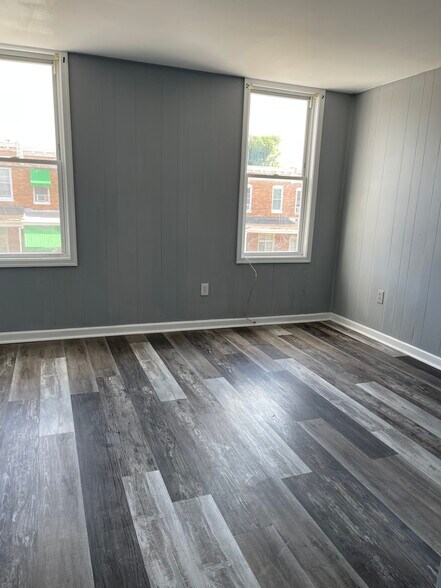 Building Photo - 2240 Penrose Ave