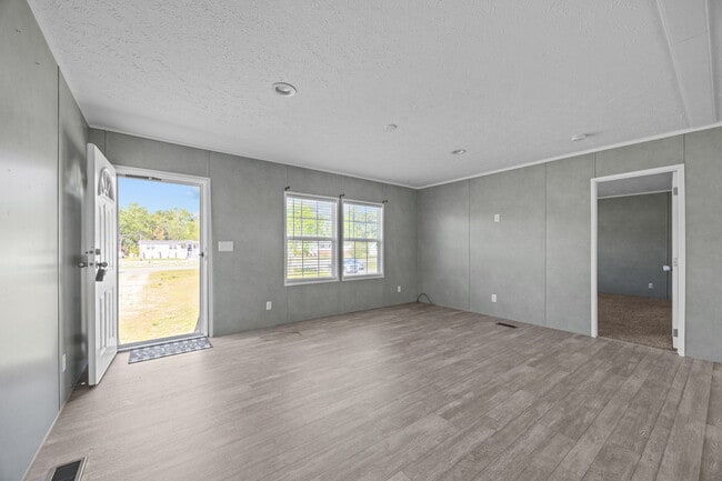 Building Photo - 944 Merrimon Rd