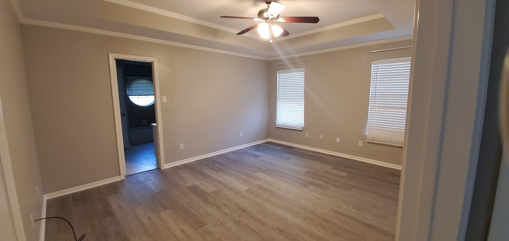 Building Photo - 521 Celeste Dr