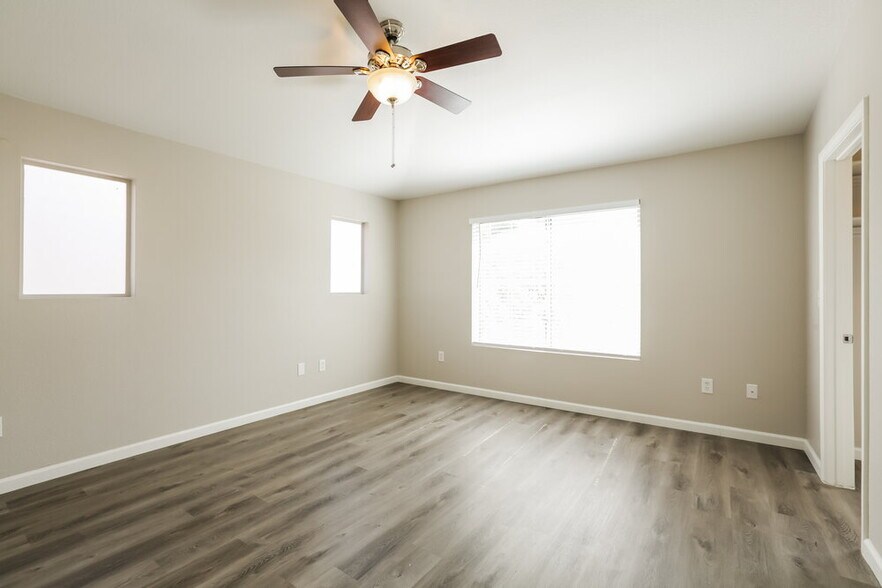 Building Photo - 63 Belle Maison Ave