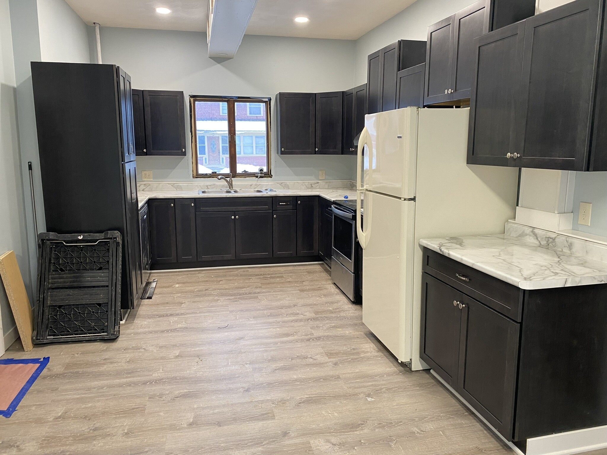 Building Photo - 204 Carroll St