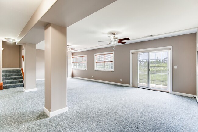 Building Photo - 21345 Windy Hill Dr