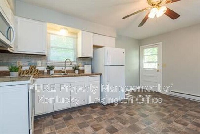 Building Photo - 316 Longview Dr
