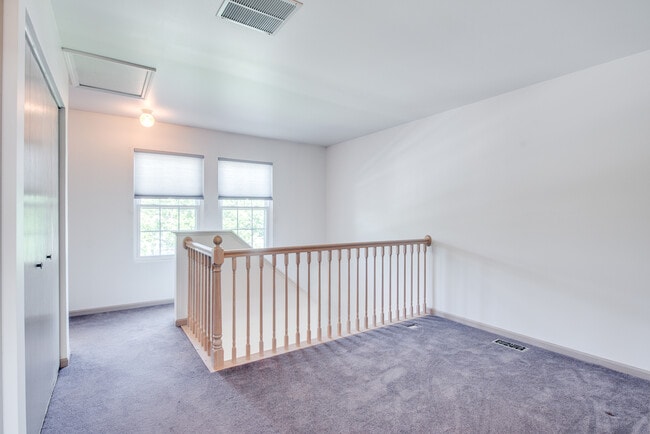 Building Photo - 1216 Arapaho Ct