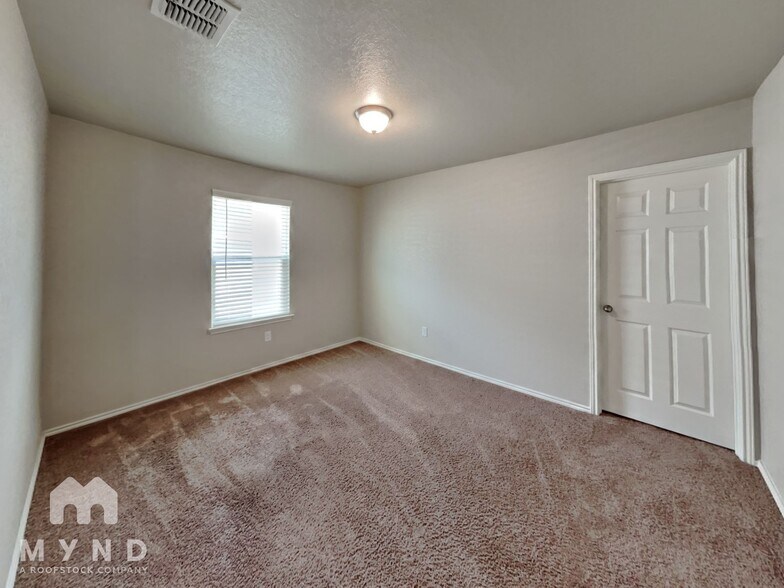 Building Photo - 3806 Colemans Run