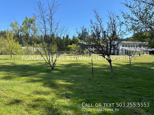 Building Photo - 22580 S Grapevine Rd