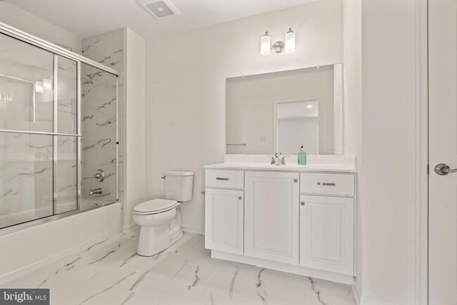 Building Photo - 2306 Palermo Dr