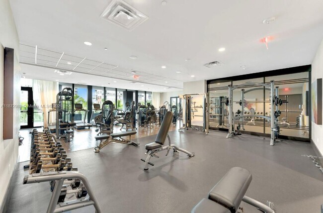 Building Photo - 5252 NW 85th Ave