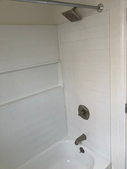 Building Photo - 4701 16th Ave