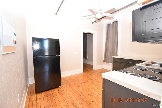 Building Photo - 170 Court St