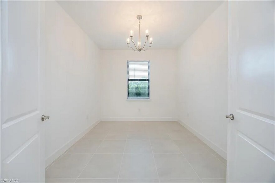 Building Photo - 10335 Ventana Ln
