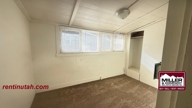 Building Photo - 726 E 600 S