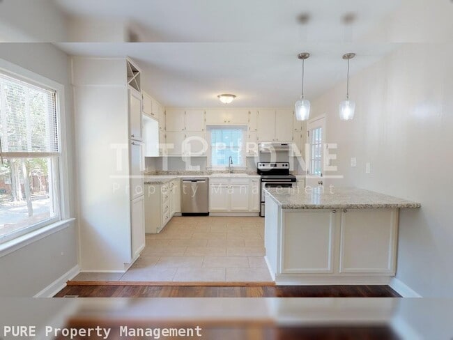 Building Photo - Price Drop Alert!  Fall Rental Specials Available! Welcome to your new home in the heart of Hapev...