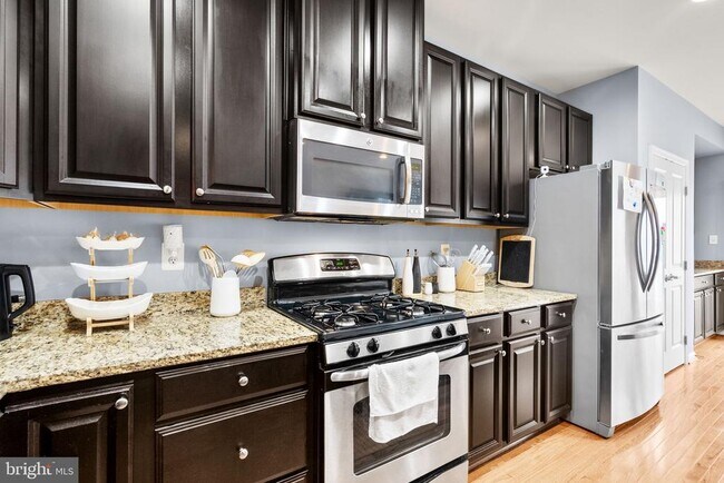 Building Photo - 14903 Rockcastle St