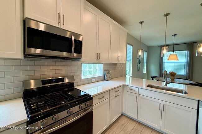 Building Photo - 3283 Casare Dr