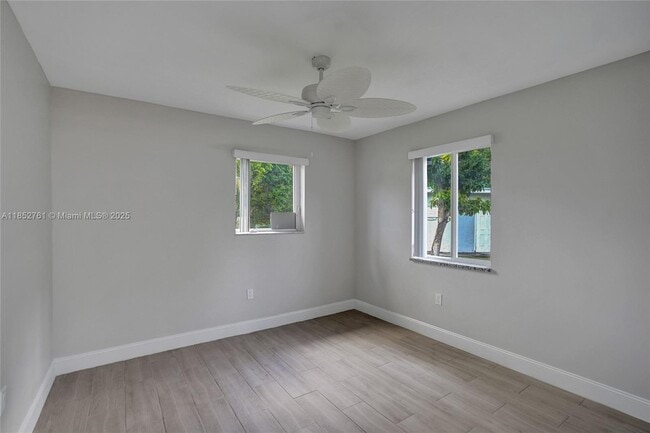 Building Photo - 3800 SW 58th Terrace
