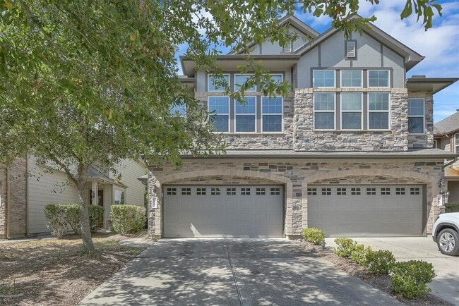 Primary Photo - 91 Aventura Pl