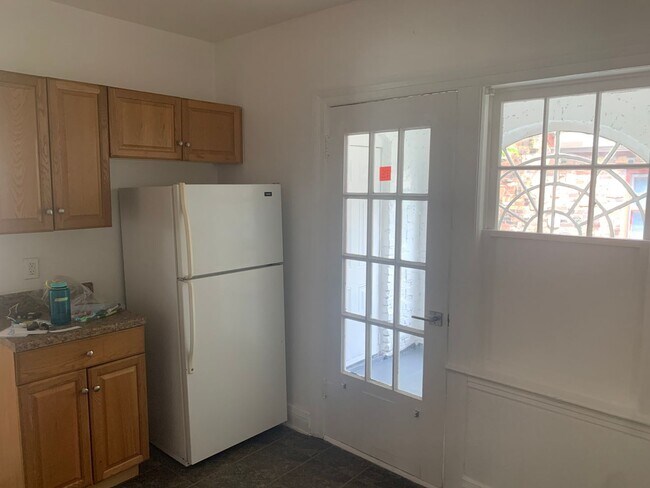 Building Photo - MAJOR PRICE DROP! Excellent home located in Kendall - Whittier!