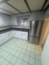 Building Photo - 1413 4th Ave