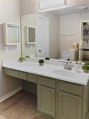 Building Photo - 21235 Bending Green Way