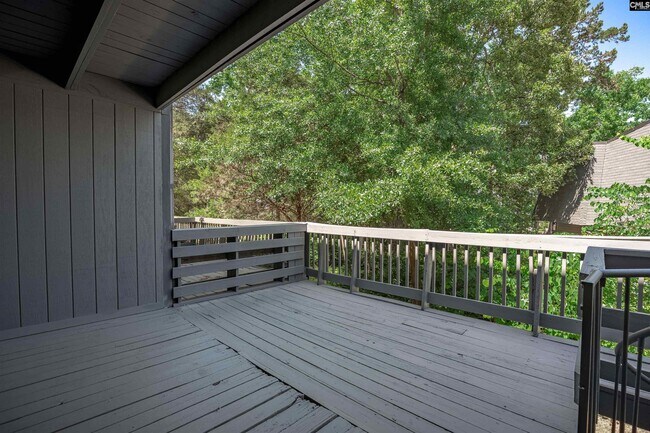 Building Photo - 301 Harbor Heights Dr
