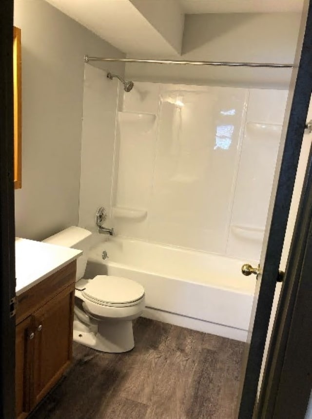 Building Photo - 1320 E 38th St