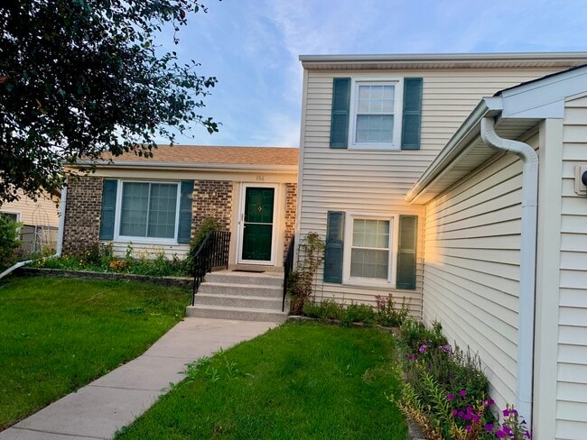 Building Photo - 156 Brookside Dr