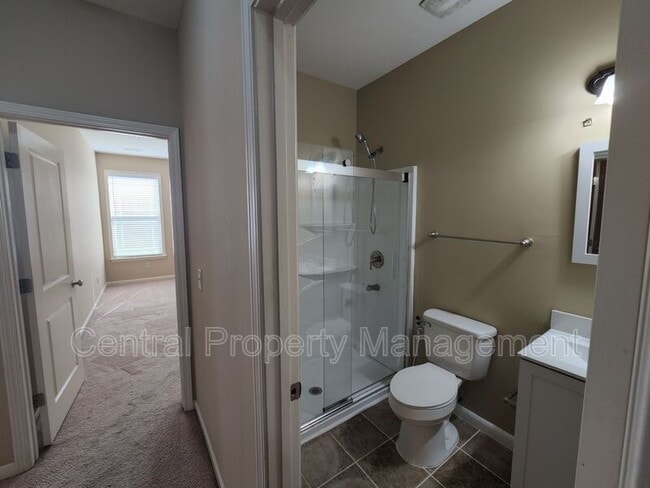 Building Photo - 1 Redwolf Ln