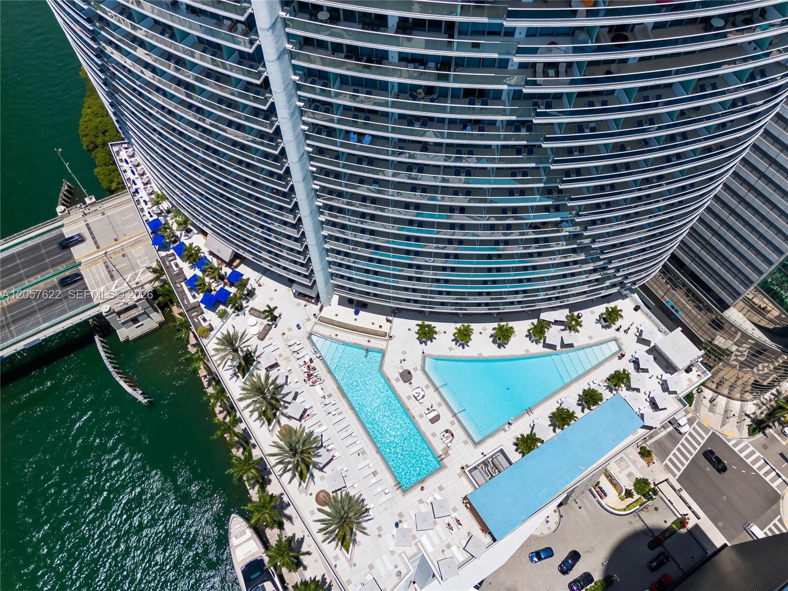 Building Photo - 200 Biscayne Boulevard Way