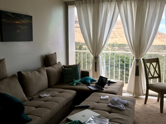 Building Photo - Makaha Valley Towers