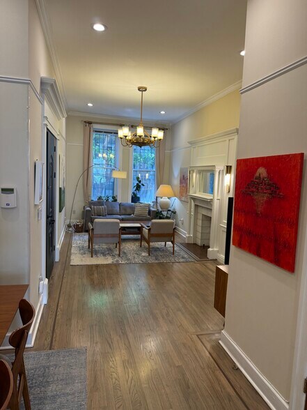 Building Photo - 149 W 120th St
