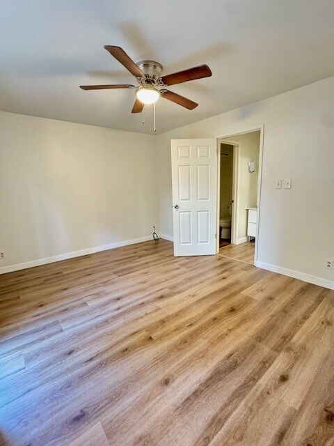 Building Photo - 1036 Oak Grove Rd