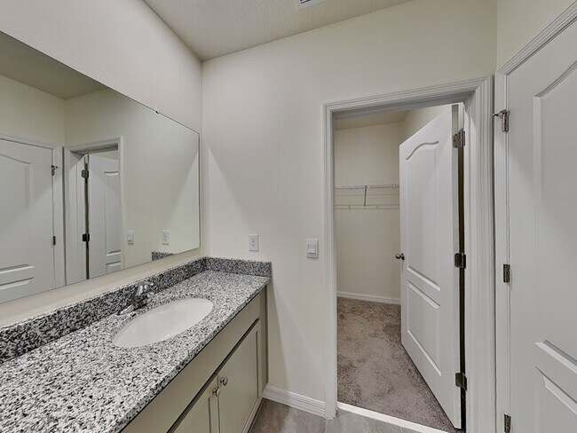 Building Photo - 1246 Lido Dr