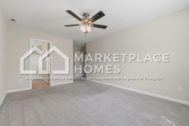 Building Photo - 5264 Brassie Dr