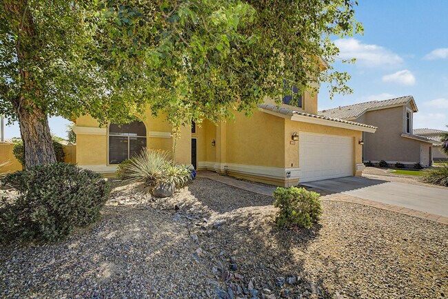 Building Photo - 1513 W Lark Dr