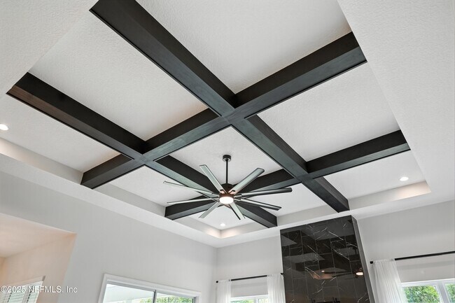 Building Photo - 480 Loosestrife Wy