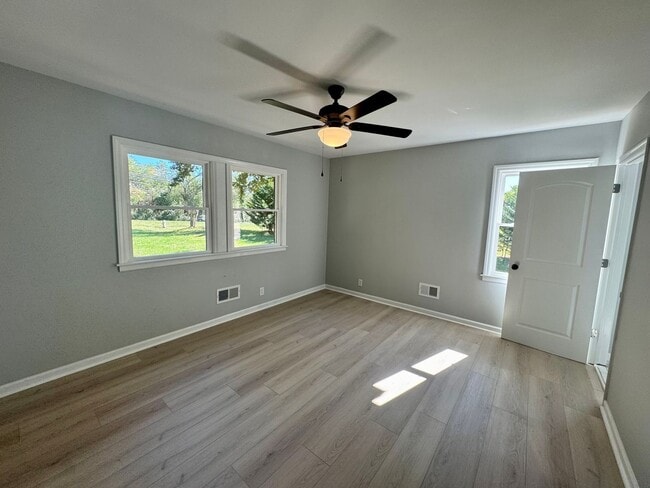 Building Photo - Four Bedroom House/Boonsboro Area