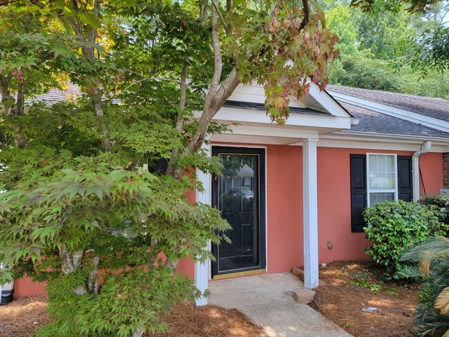 Building Photo - Charlestowne - Richmond County