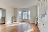 Building Photo - 302 W Fifteenth St