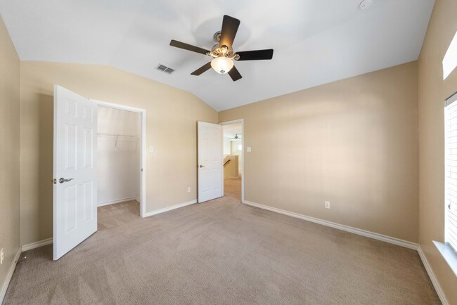 Building Photo - 146 Lindseys Cove