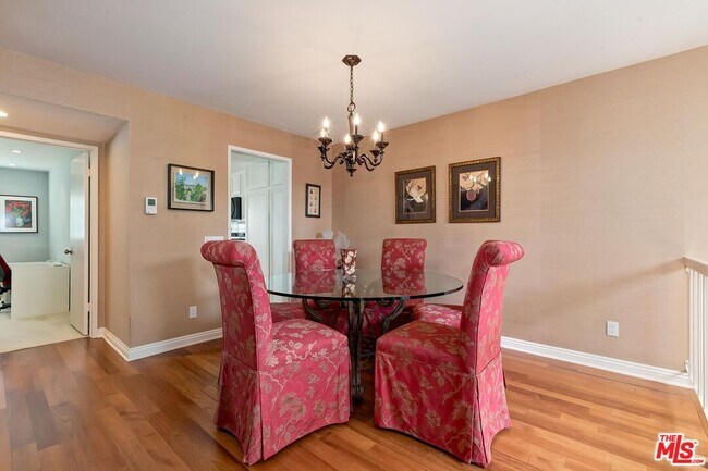 Building Photo - 17171 Palisades Cir