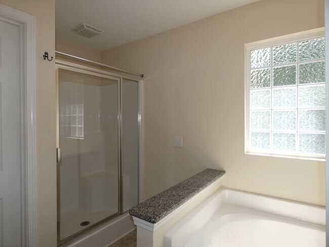 Building Photo - 5061 Carley Ct