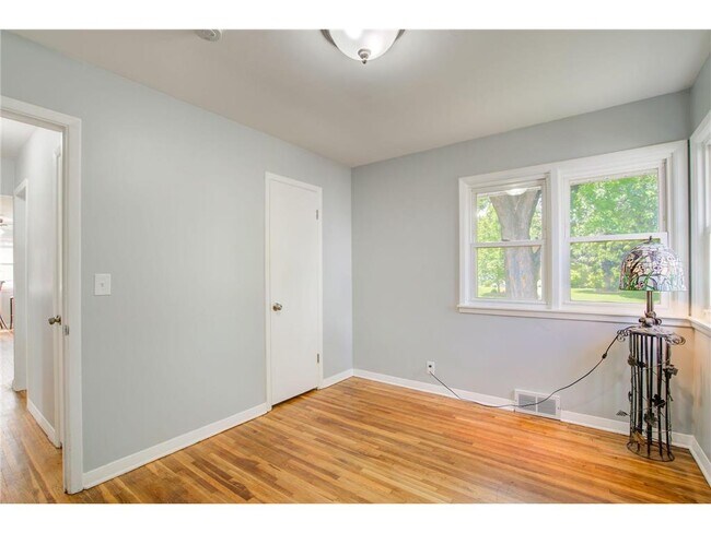 Building Photo - 5318 Kentucky Ave N