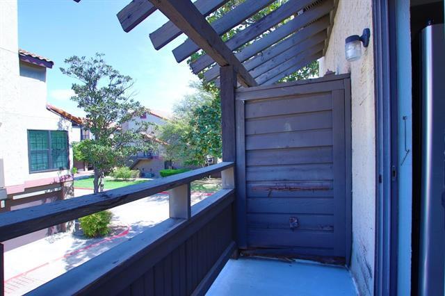 Building Photo - 5757 E University Blvd