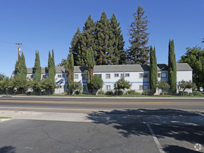 Building Photo - The Pierce Complex