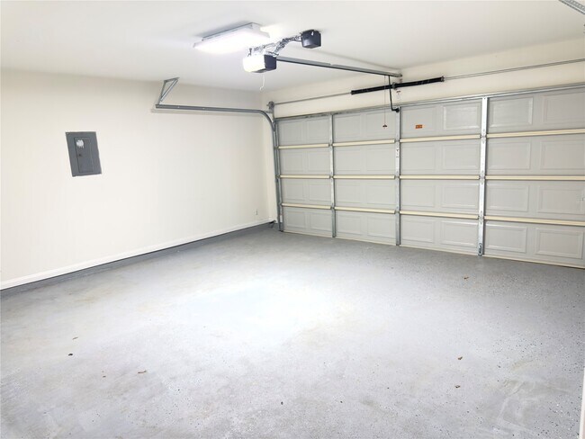 Building Photo - 11222 Overland Trail Dr